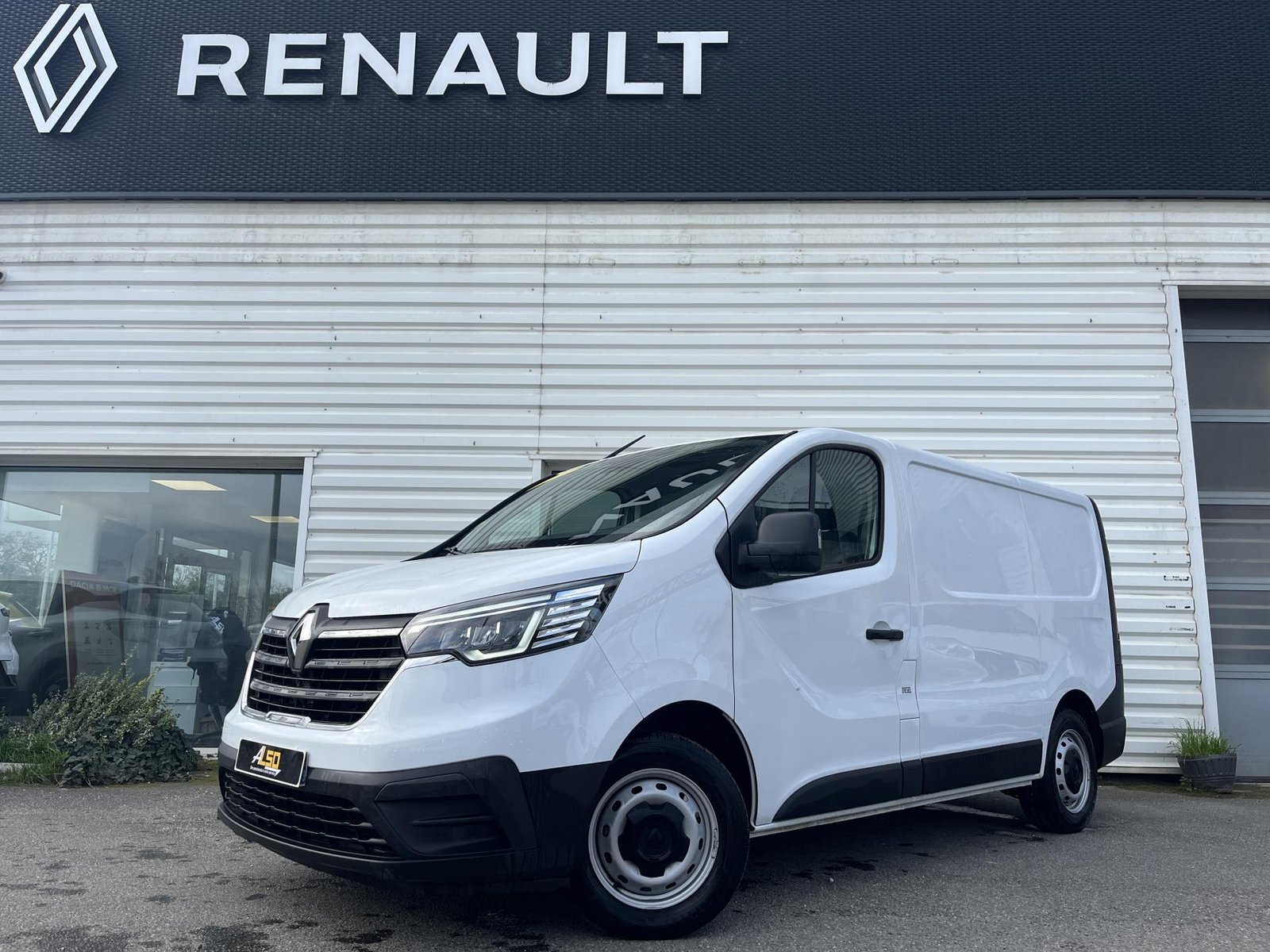 image 3408359 1 - Renault Muret Nord